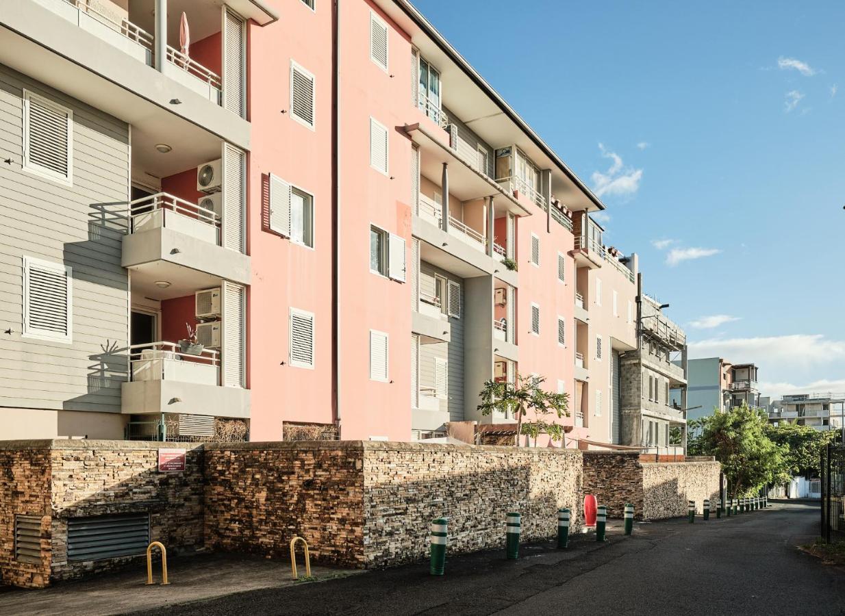 Appart'Eden : Vue Panoramique Sur Saint-Denis Apartment Sainte Clotilde Bagian luar foto