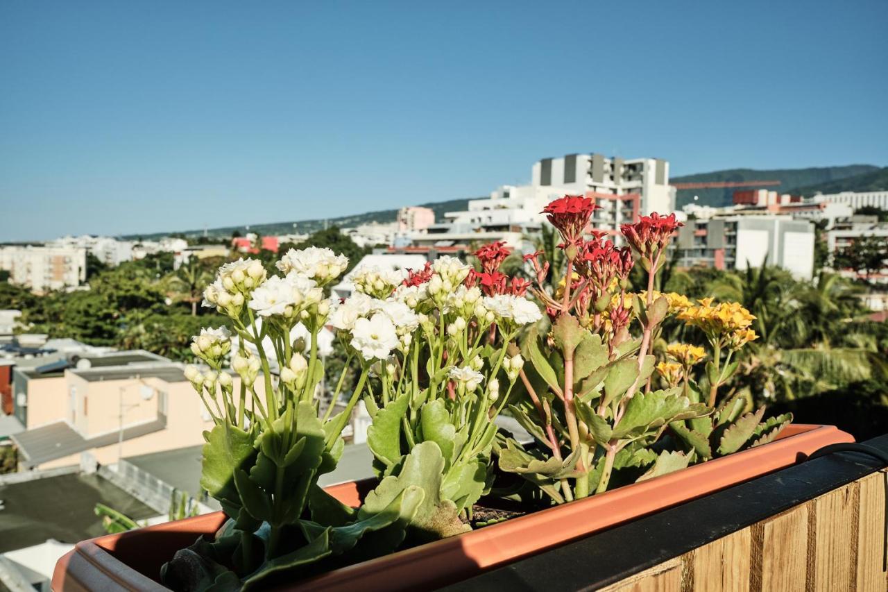 Appart'Eden : Vue Panoramique Sur Saint-Denis Apartment Sainte Clotilde Bagian luar foto